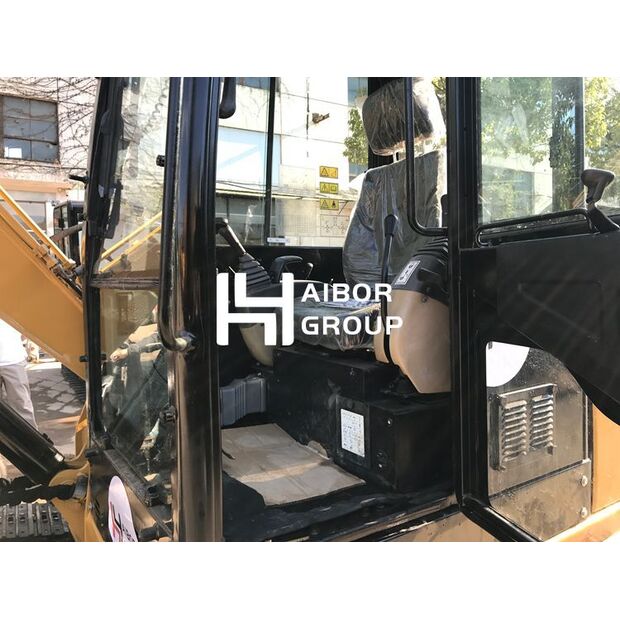 2022 كاتربيلر 305.5E2-46406787