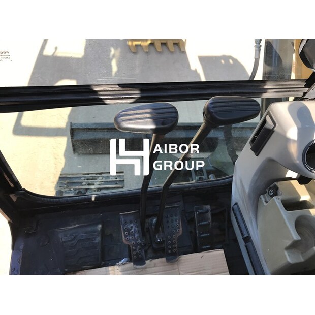 2022 كاتربيلر 305.5E2-46406788