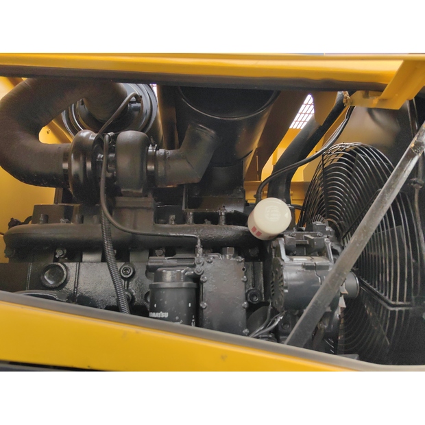 2017 كوماتسو WA380-3-46406841