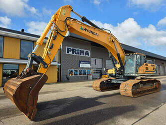 صورة ل حفارات مجنزرة 2016 هيونداي HX520L للبيع في تشيلي