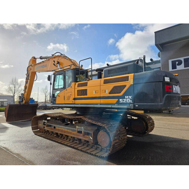 2016 هيونداي HX520L-46407103