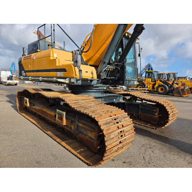 2016 هيونداي HX520L-46407106