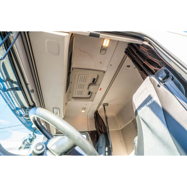 2020 DAF XF 480 FT-46407140