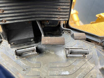 2011-caterpillar-d9t-1439159-46407681