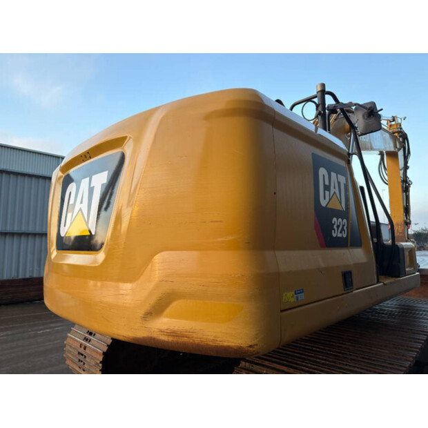 2019 Caterpillar 323-46407879