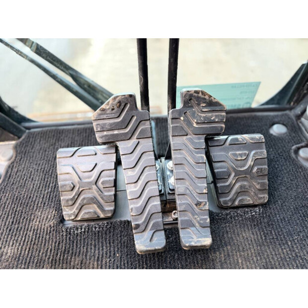 2019 Caterpillar 323-46407920