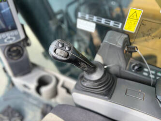 2017-caterpillar-352f-1439169-46408181