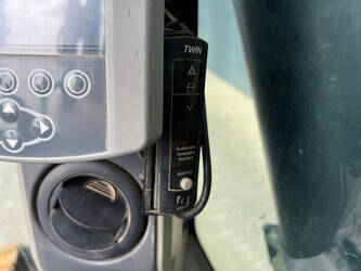 2017-caterpillar-352f-1439169-46408185