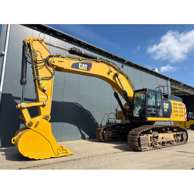 2017 Caterpillar 352F-46408200