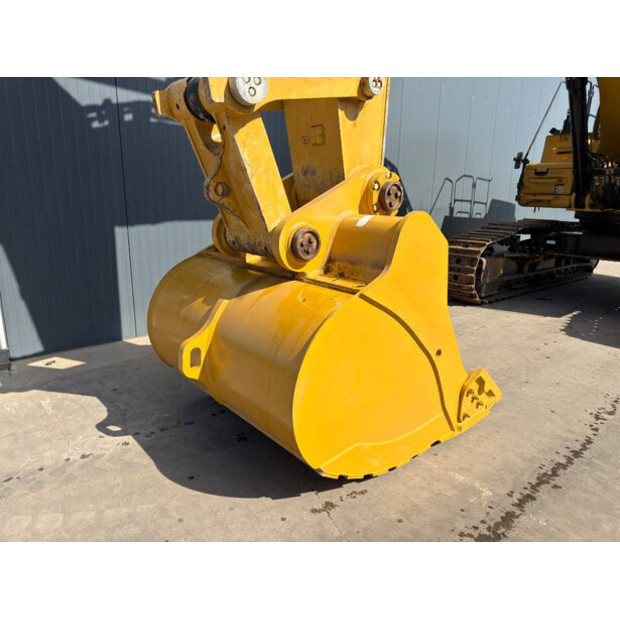 2017 Caterpillar 352F-46408207