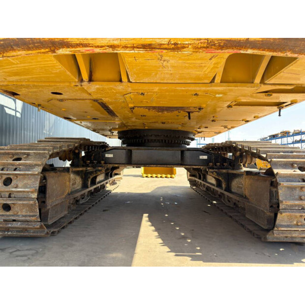 2017 Caterpillar 352F-46408219