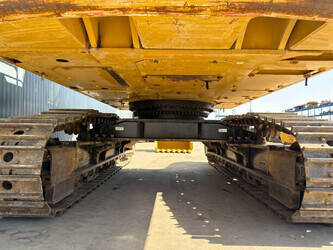 2017-caterpillar-352f-1439170-46408219