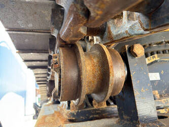 2017-caterpillar-352f-1439170-46408224