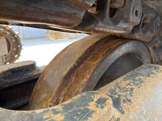 2017-caterpillar-352f-1439170-46408226