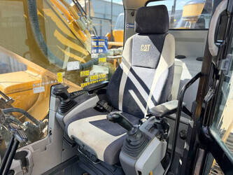 2017-caterpillar-352f-1439170-46408246