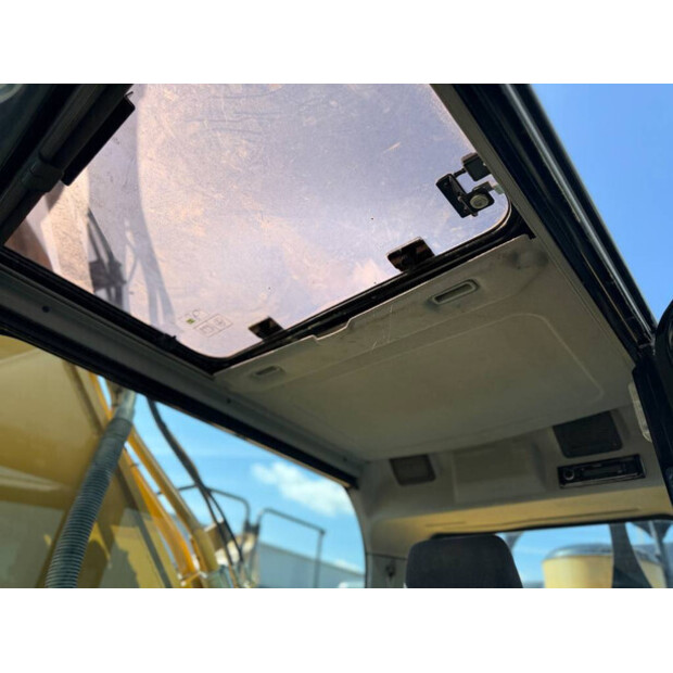 2017 Caterpillar 352F-46408247