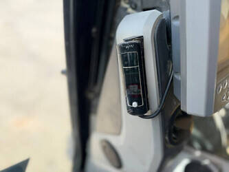 2017-caterpillar-352f-1439170-46408251