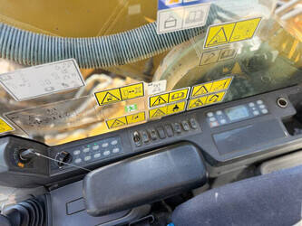 2017-caterpillar-352f-1439170-46408255