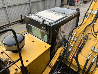 2015-caterpillar-352fl-1439171-46408289