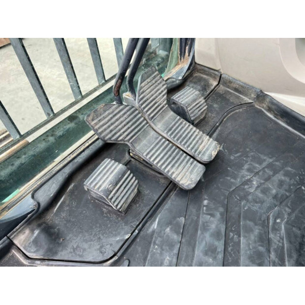 2014 KOBELCO SK500LC-9-46408405