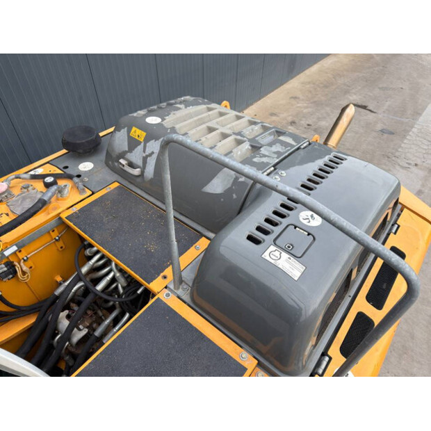 2014 Liebherr R922SLC-46408437