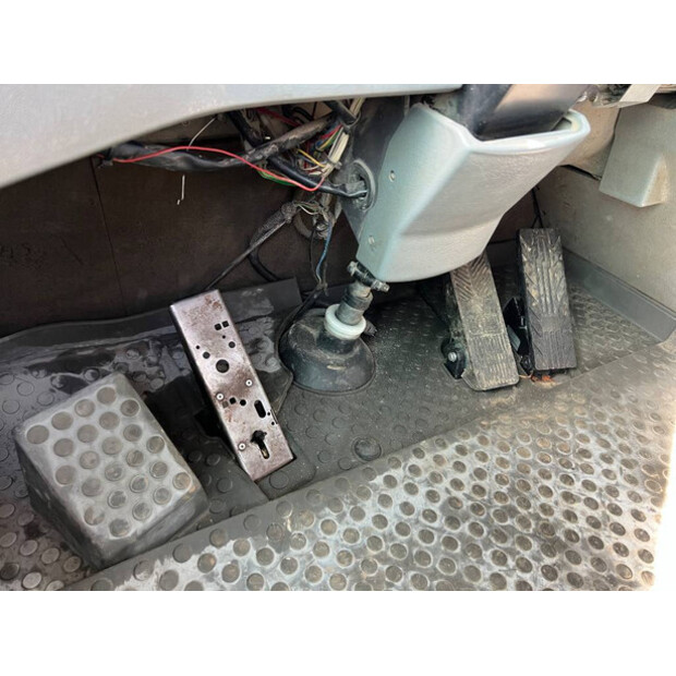 2008 فولفو A35E-46408701