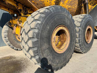 2010-volvo-a40e-1439181-46408756