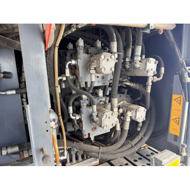 2012 VOGELE Super 1600-2-46408791