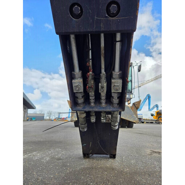 2017 فوكس MHL350F-46409202