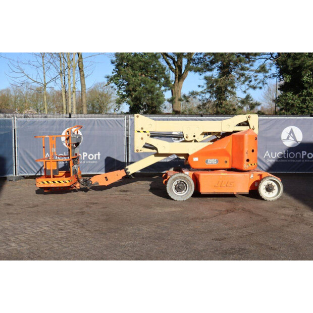 2006 JLG E400AN-46409242