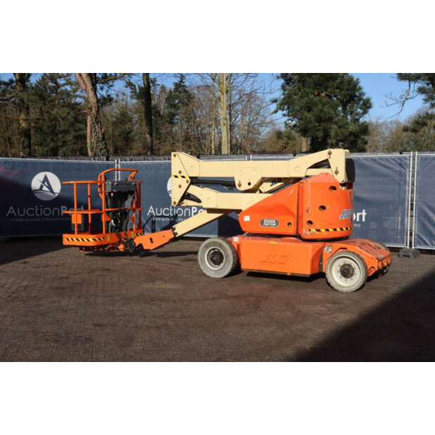 2006 JLG E400AN-46409243