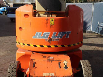 2006-jlg-e400an-1439193-46409245