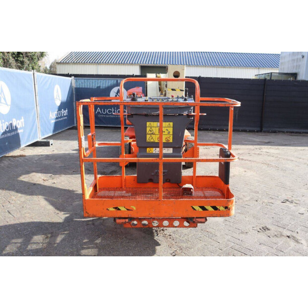 2006 JLG E400AN-46409248