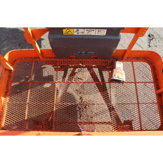 2006 JLG E400AN-46409252