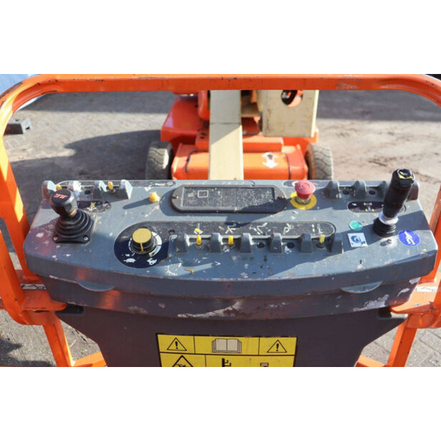 2006 JLG E400AN-46409254