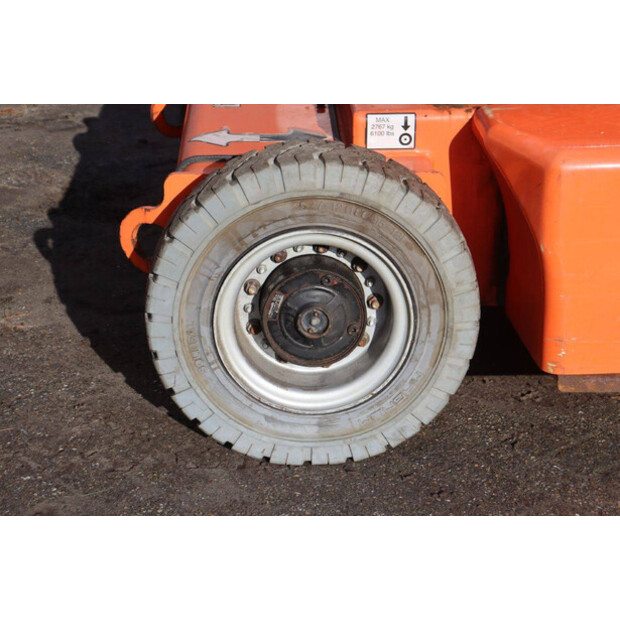 2006 JLG E400AN-46409255