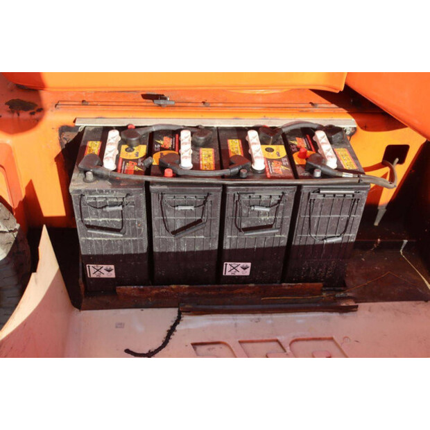 2006 JLG E400AN-46409257