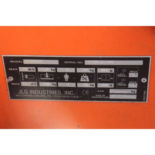 2006 JLG E400AN-46409259