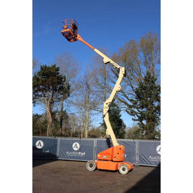 2006 JLG E400AN-46409265