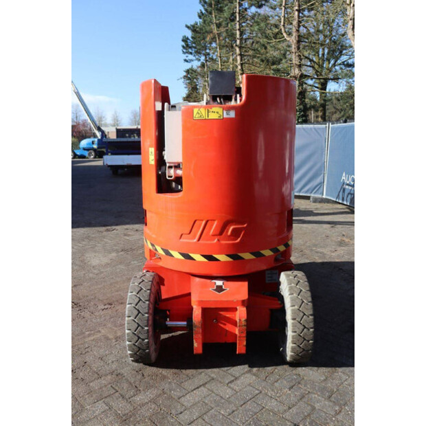 2015 JLG E450AJ-46409301