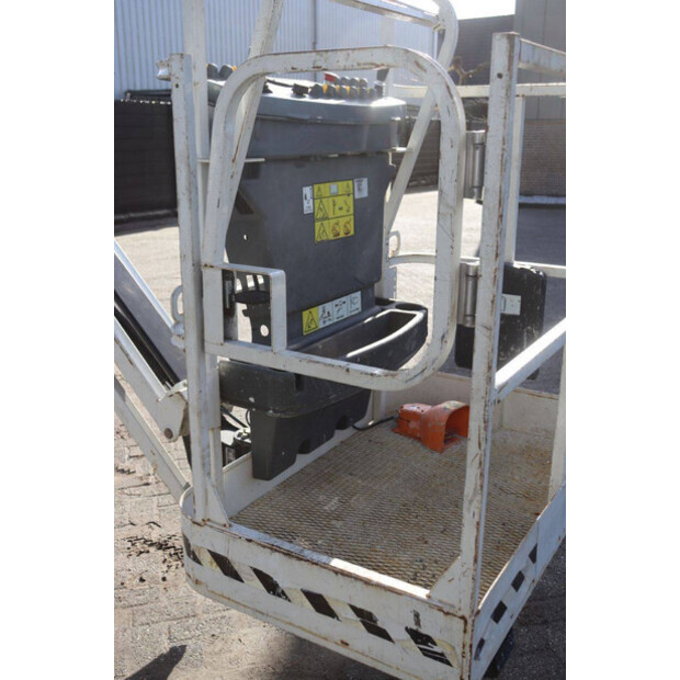 2015 JLG E450AJ-46409307