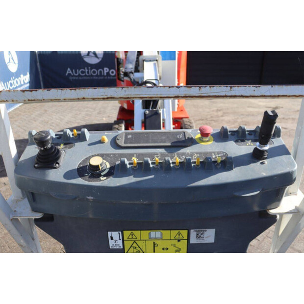 2015 JLG E450AJ-46409310