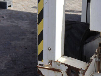 2013-genie-gs-3369-1439198-46409387