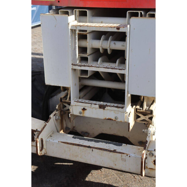 2013 جيني GS-3369-46409389