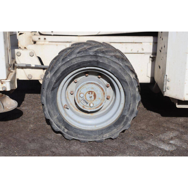 2013 جيني GS-3369-46409391