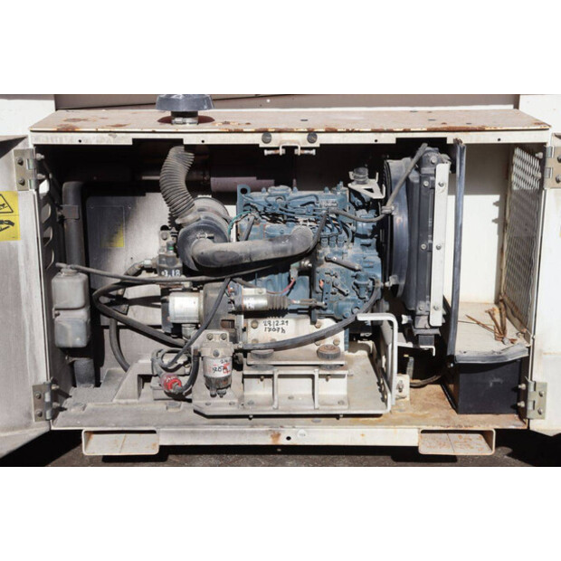 2013 جيني GS-3369-46409393