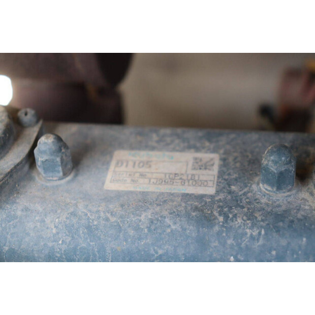 2013 جيني GS-3369-46409395