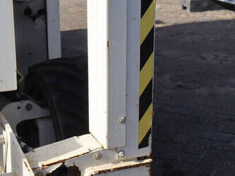 2013-genie-gs-3369-1439198-46409397