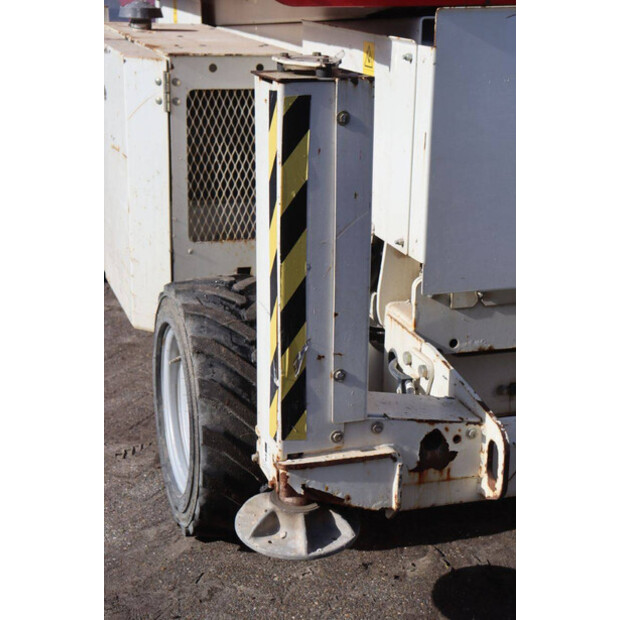 2013 جيني GS-3369-46409398