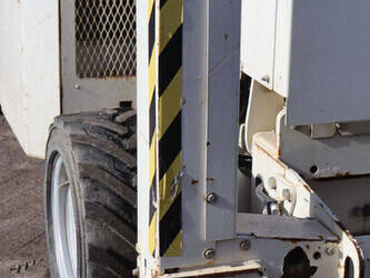 2013-genie-gs-3369-1439198-46409398